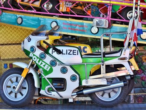 POL-S: Supermarkt überfallen – Zeugen gesucht