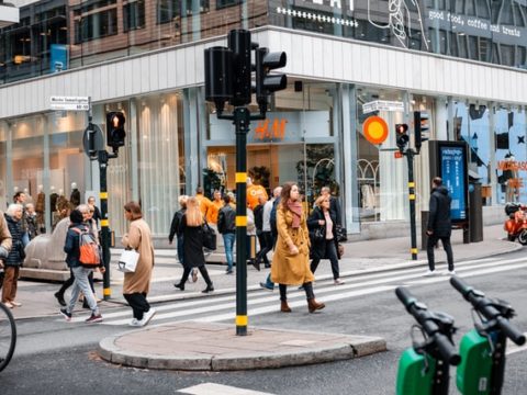 Klöckner in Kyjiw: „Wir bleiben an Ihrer Seite“