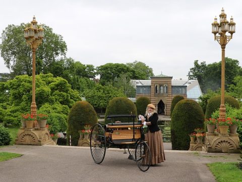 Gemeinsame Medieninformation – Landeshauptstadt Stuttgart und Internationale Bauausstellung 2027 StadtRegion Stuttgart (IBA’27): Mobiles Hallenbad »Aquabox« wird IBA’27-Projekt